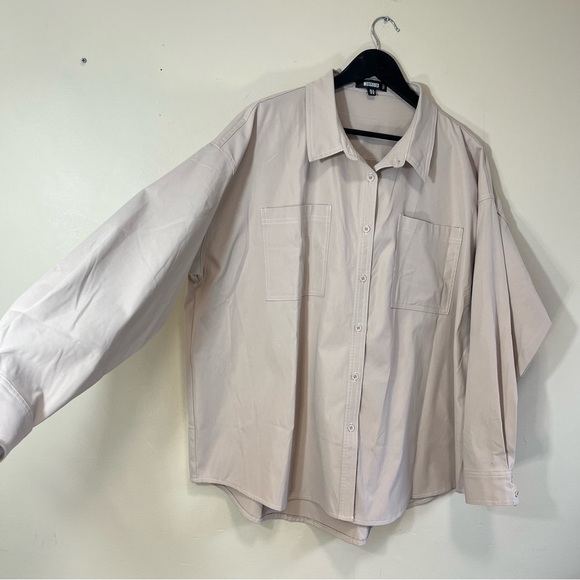 Missguided Oversized Light Mauve Pink Button Up Shirt - Picture 3 of 10